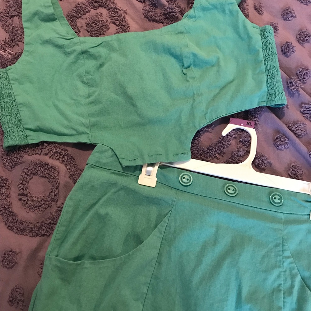 Collectif Tallis top and skirt